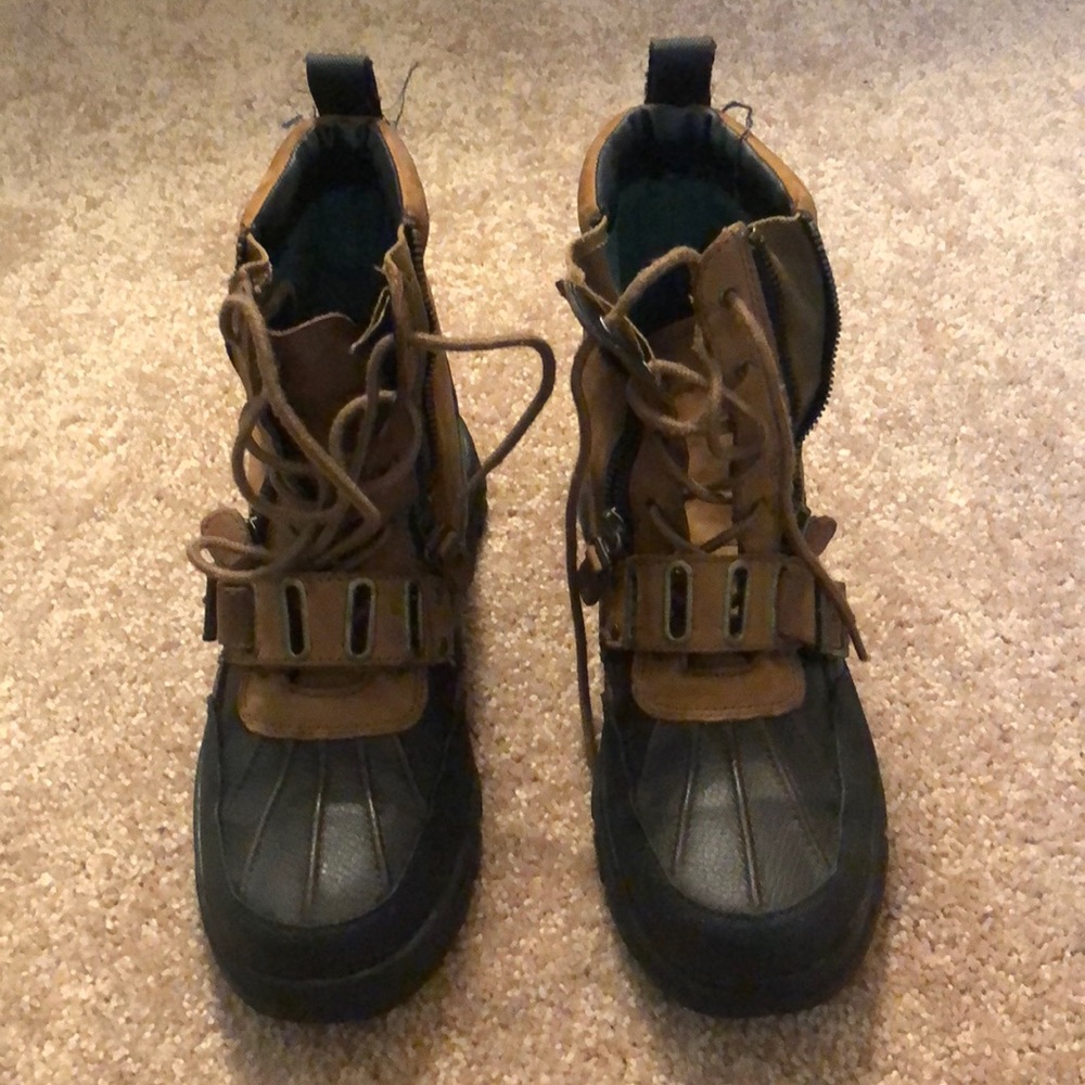 Boys Polo winter boots size 7